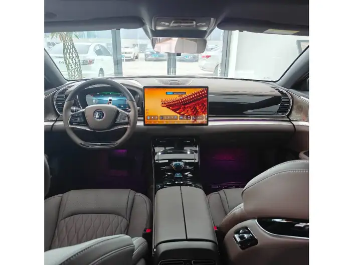 BYD Han DM 2024 Model DM-i Honor Edition 121KM Noble Model – фото 8