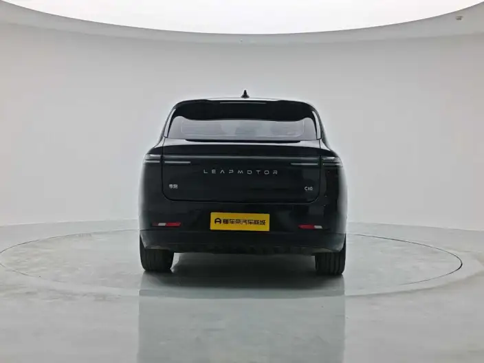 Leapmotor C10 2026 Model EV Edition 605 Yuexiang Edition – фото 6