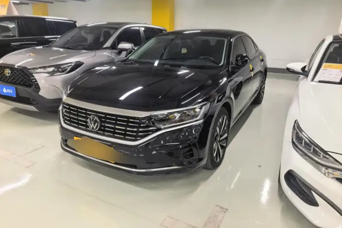Volkswagen Passat 2023 Model Facelift 330TSI Elite Edition – фото 1