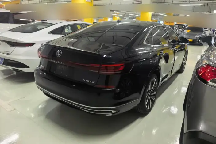 Volkswagen Passat 2023 Model Facelift 330TSI Elite Edition – фото 3