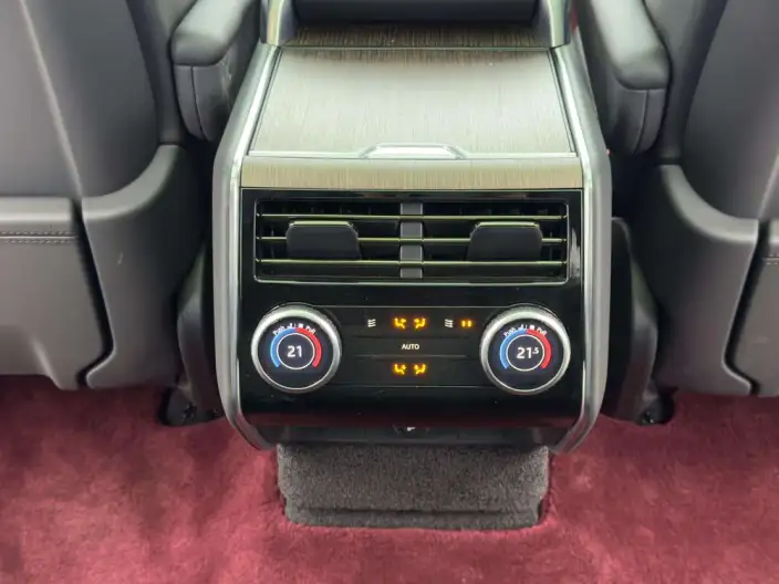 Range Rover 2024 Model 3.0 L6 400PS Shengshi Extended Edition – фото 9