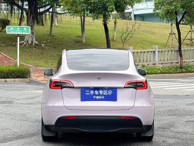 Tesla Model Y 2022 RWD – фото 11
