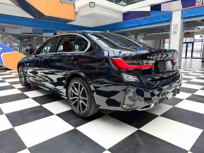 BMW 3 Series 2023 Model 320Li M Sports Set – фото 4