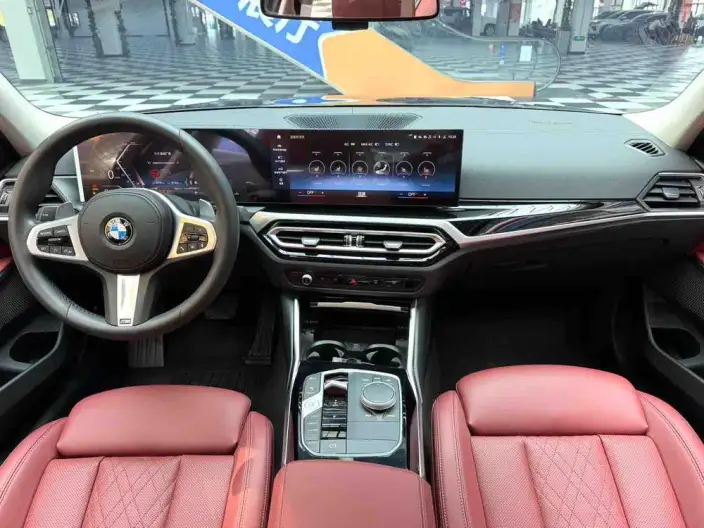 BMW 3 Series 2023 Model 320Li M Sports Set – фото 10