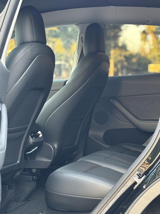 Tesla Model Y 2021 Standard Range RWD – фото 6