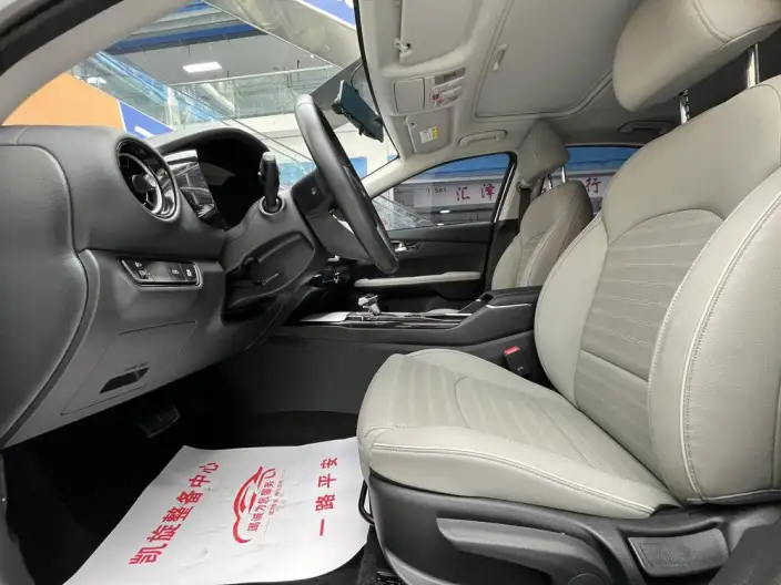 Kia K3 2023 Model 1.5L IVT Deluxe Edition – фото 10