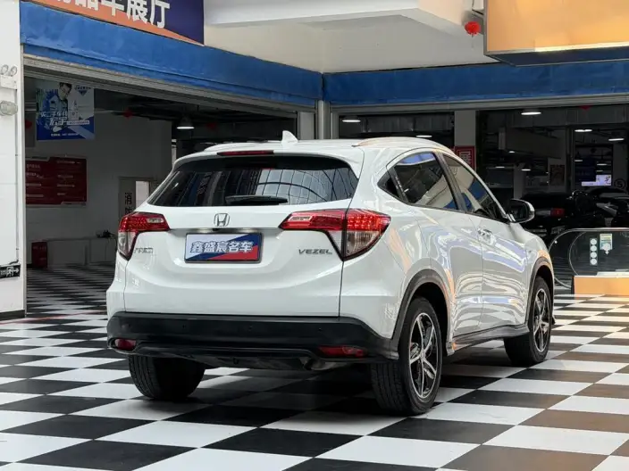 Honda Vezel 2020 Model 1.5L CVT Pioneer Edition – фото 6