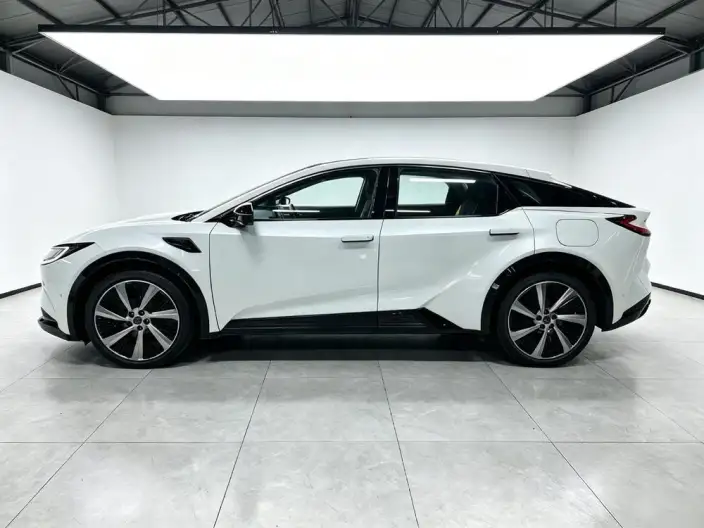 TOYOTA bZ5 2025 Model 550 PRO Zhixing Edition – фото 4