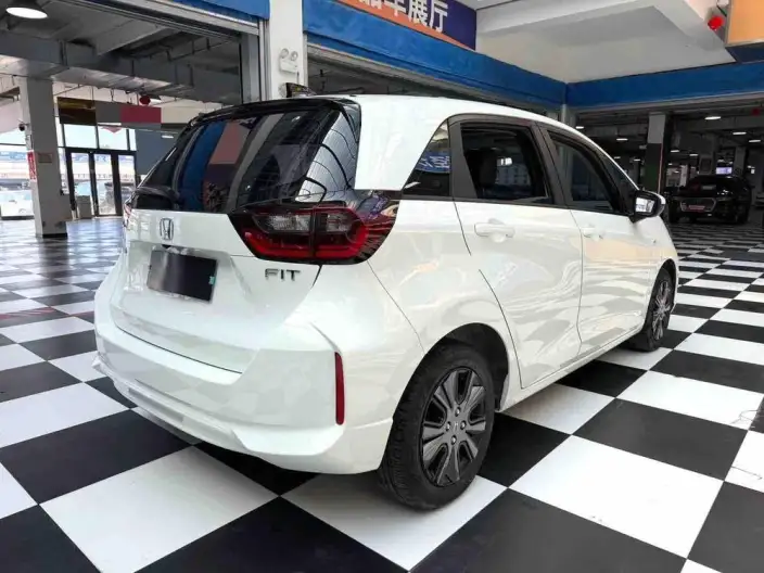 Honda Fit 2022 Model 1.5L CVT Tide Enjoy Skylight Edition – фото 6