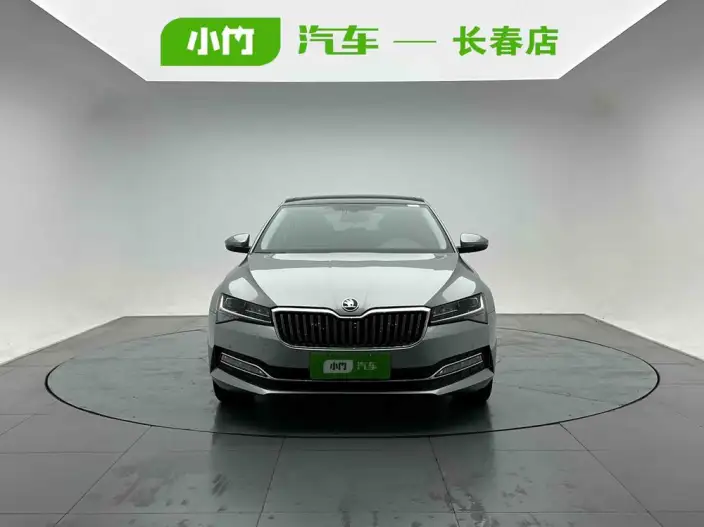 Skoda Superb 2022 Model TSI280 DSG Exclusive Edition – фото 2