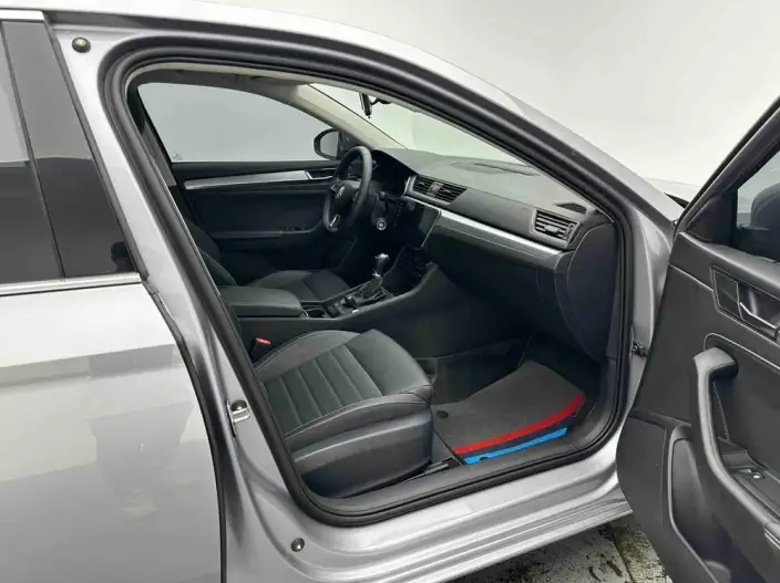 Skoda Superb 2022 Model TSI280 DSG Exclusive Edition – фото 10