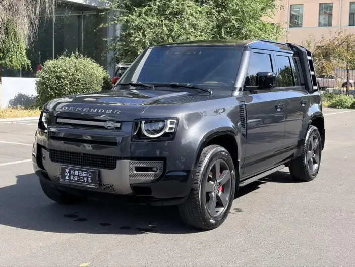 Land Rover Defender 2023 Model Facelift 110 P400 X-Dynamic HSE – фото 1