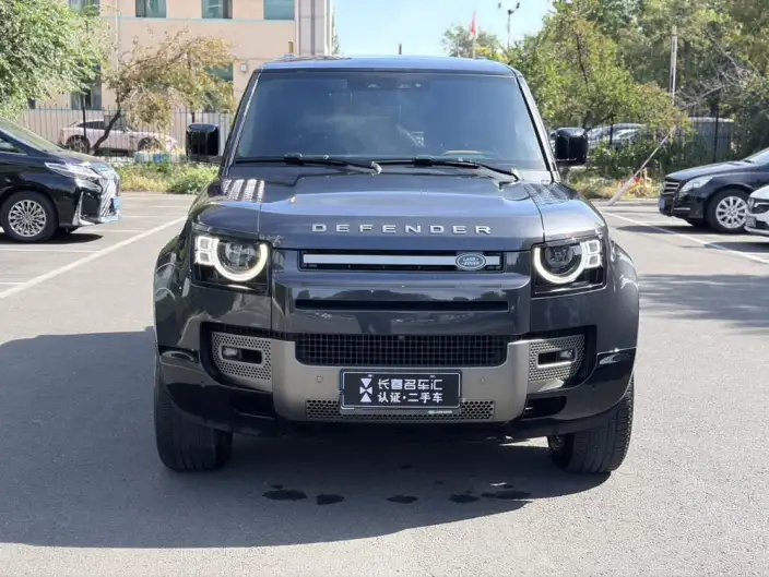 Land Rover Defender 2023 Model Facelift 110 P400 X-Dynamic HSE – фото 2