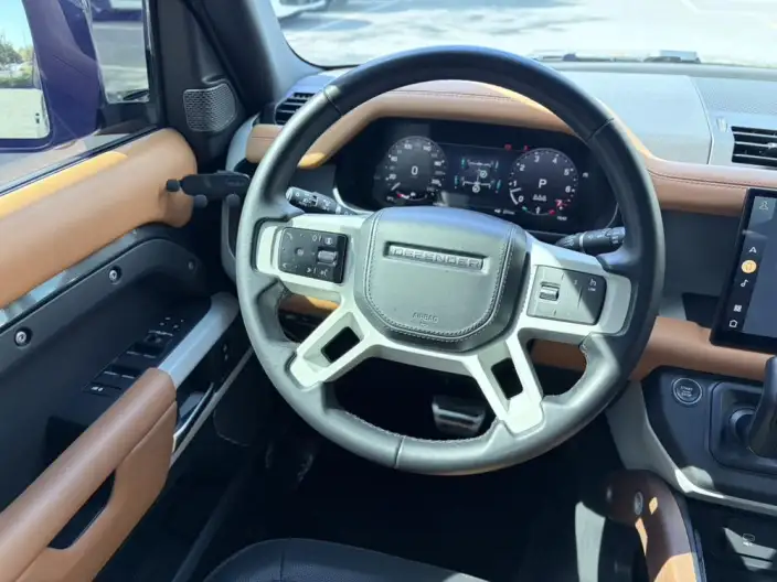 Land Rover Defender 2023 Model Facelift 110 P400 X-Dynamic HSE – фото 8