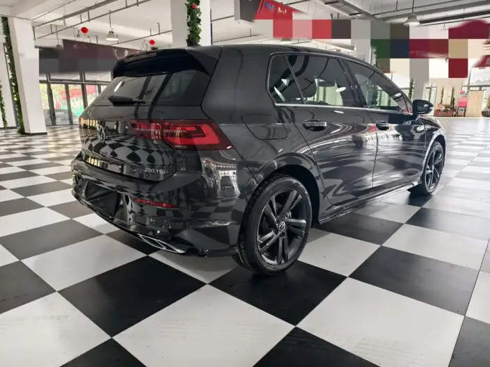 Volkswagen Golf 2021 Model 280TSI DSG R-Line – фото 6