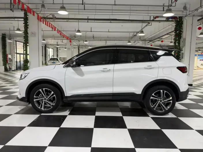 Geely Binyue 2021 Model 240T DCT Diamond Edition – фото 4