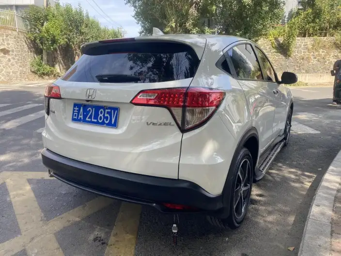 Honda Vezel 2022 Model 1.5L CVT Elite Smart Edition – фото 6