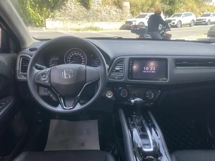 Honda Vezel 2022 Model 1.5L CVT Elite Smart Edition – фото 10