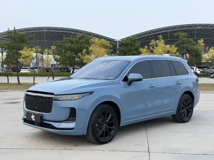 Li Auto ONE 2021 Model Extended Range 6 seat Edition – фото 1
