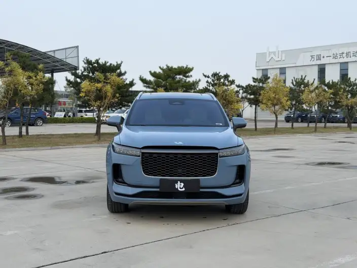 Li Auto ONE 2021 Model Extended Range 6 seat Edition – фото 2