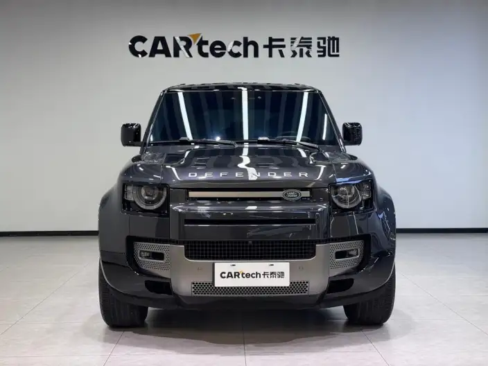 Land Rover Defender 2025 Model 110 3.0T P400 HSE X-Dynamic – фото 2