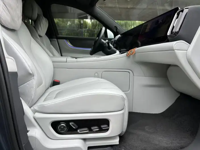 Aito M9 2024 Model Extended Range Ultra VI seat Edition – фото 9