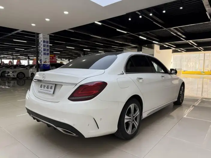 Mercedes-Benz C-Class 2020 Model C 260 L Sports Edition – фото 5