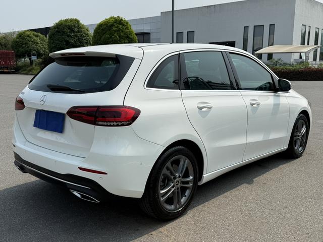 Mercedes-Benz B-Class Модель 2020 года B 200 Dynamic – фото 5