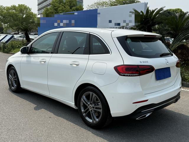 Mercedes-Benz B-Class Модель 2020 года B 200 Dynamic – фото 6