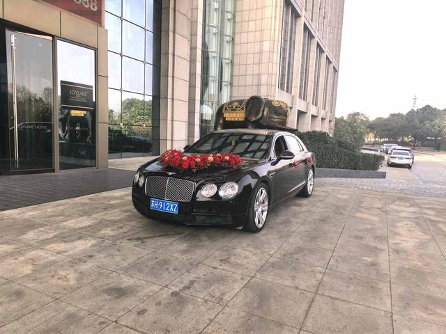 Continental Flying Spur 2014 модификация 4.0T V8 Premium Edition – фото 1