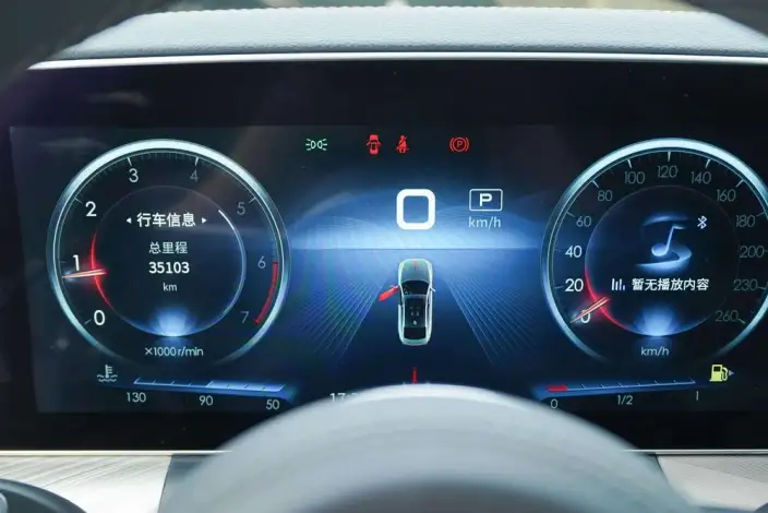 HONGQI H9 2021 Model 2.5T Official Edition – фото 10