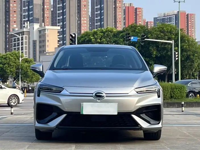 AION S 2022 Model Mei 580 – фото 2