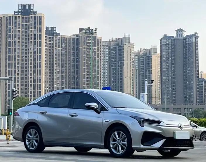 AION S 2022 Model Mei 580 – фото 3