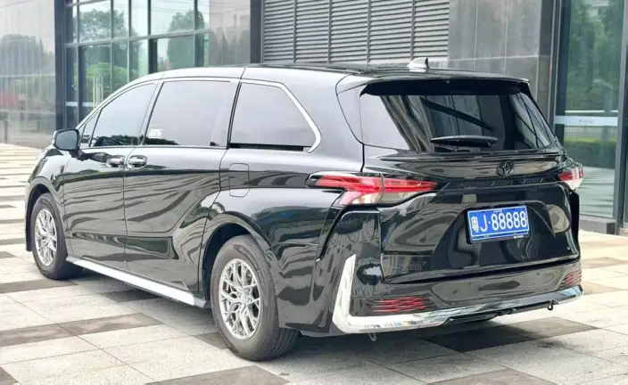 Granvia 2026 Model Intelligent Hybrid 2.5L 2WD Comfort Edition – фото 4