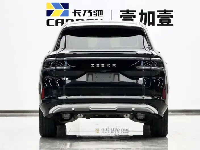 ZEEKR 8X 2026 Model 55kWh MAX – фото 3