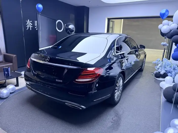 Mercedes-Benz E-Class 2020 Model E 300 L Fashion Model – фото 4
