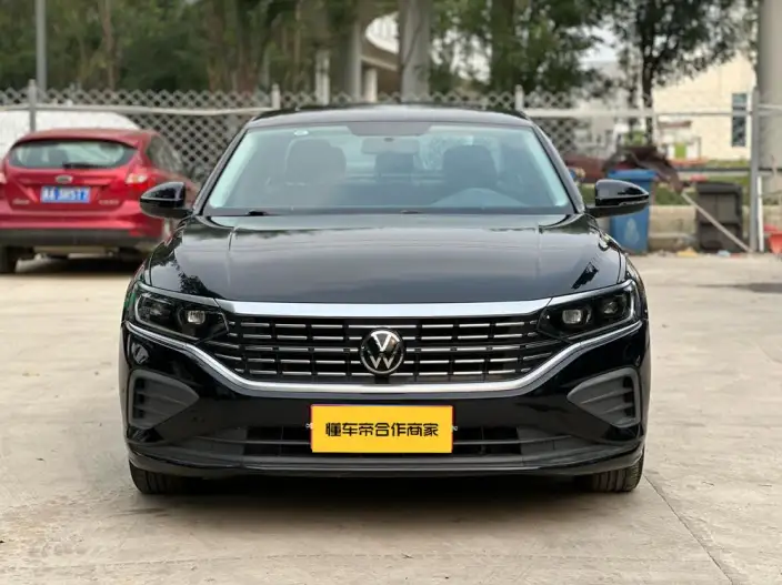 Volkswagen Passat 2024 Model 280TSI Business Edition – фото 2