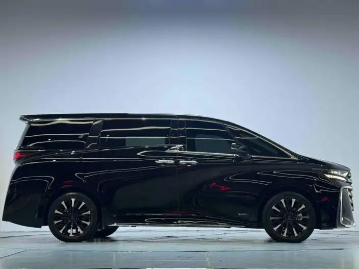 Vellfire 2024 Model 2.5L Automatic 4WD 7 seat Parallel Imported – фото 4