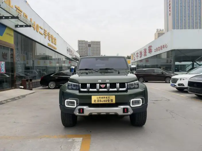 BAIC BJ40 2020 Model 2.0T Automatic 4WD Tribute to the 2020 Edition Warrior Model – фото 2