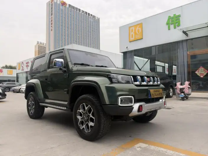 BAIC BJ40 2020 Model 2.0T Automatic 4WD Tribute to the 2020 Edition Warrior Model – фото 3