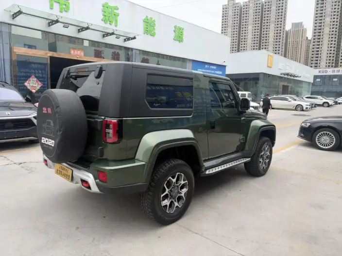 BAIC BJ40 2020 Model 2.0T Automatic 4WD Tribute to the 2020 Edition Warrior Model – фото 6