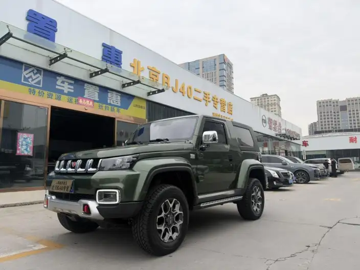 BAIC BJ40 2020 Model 2.0T Automatic 4WD Tribute to the 2020 Edition Warrior Model – фото 10