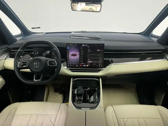 ZEEKR 009 2024 Model VI seat Executive Edition 4WD 108kWh – фото 10