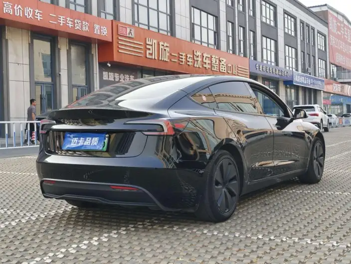 Model 3 2023 Model Rear-wheel drive version – фото 4