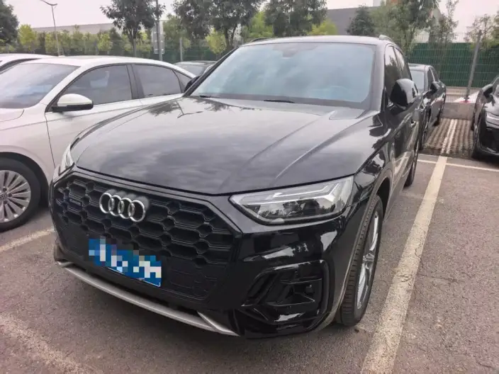 Audi Q5L 2024 Model 40TFSI Luxury Dynamic Model – фото 6