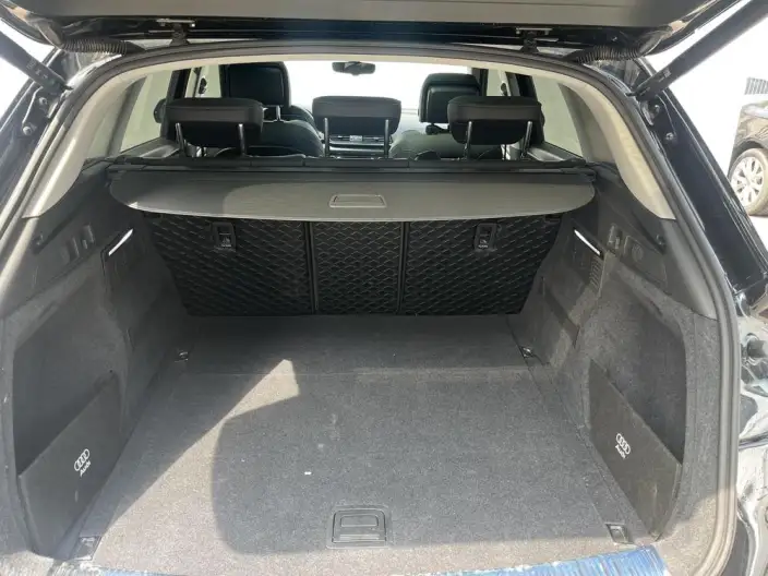 Audi Q5L 2024 Model 40TFSI Luxury Dynamic Model – фото 9