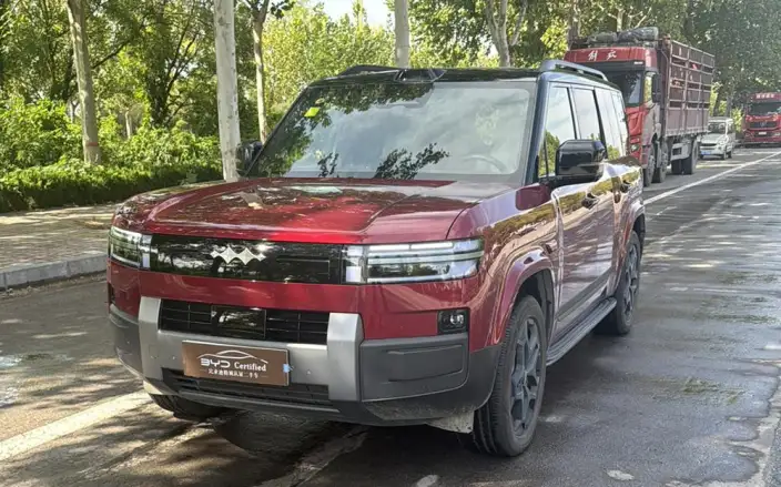 Titan 7 PHEV 2025 Model 190KM 4WD Ultra Edition – фото 1