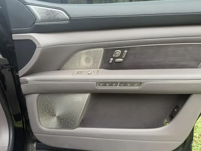 NIO ES8 2026 Model VI seat Executive Deluxe Edition – фото 6