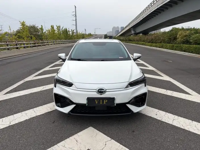 AION S 2023 Model Mei 580 – фото 2