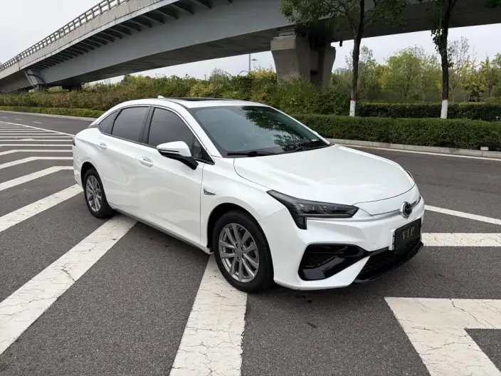 AION S 2023 Model Mei 580 – фото 3
